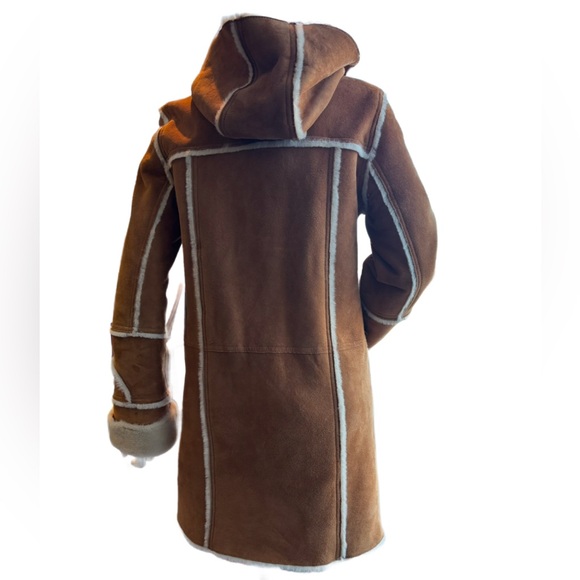 UGG Shearling/ Suede Coat with hood. Mid length, size small, excellent condition - Picture 3 of 7